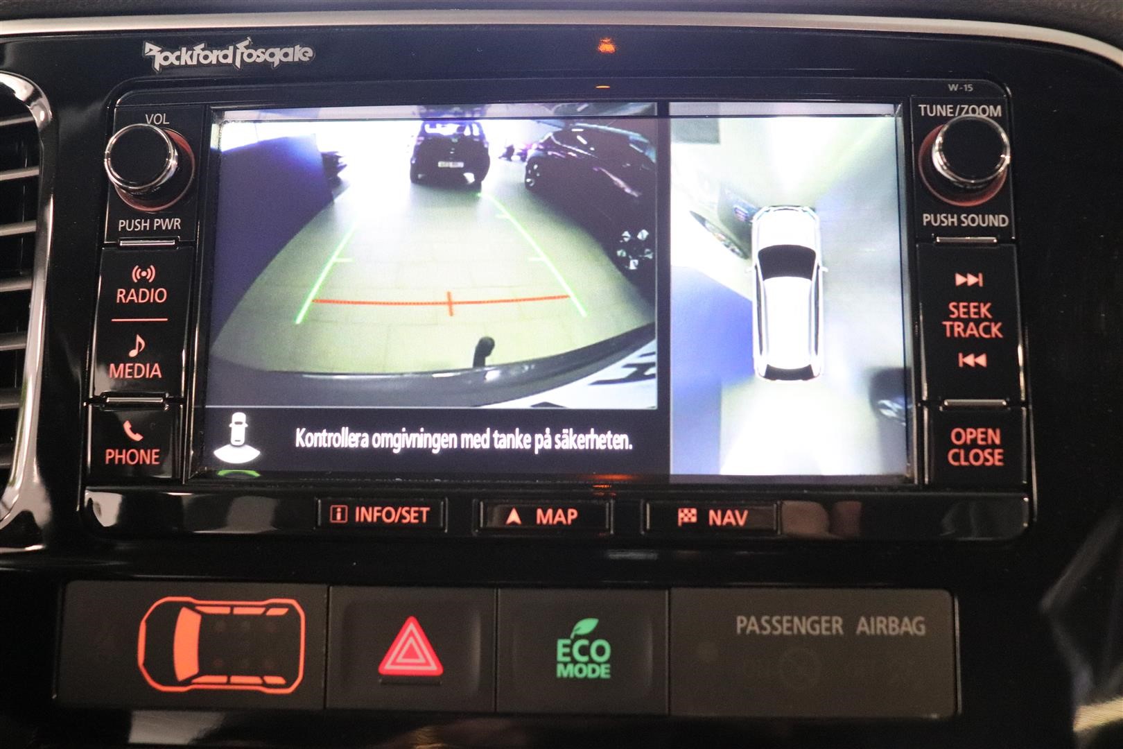 Mitsubishi Outlander 2.0 Plug-In Hybrid Business Nav Safety 4WD_9