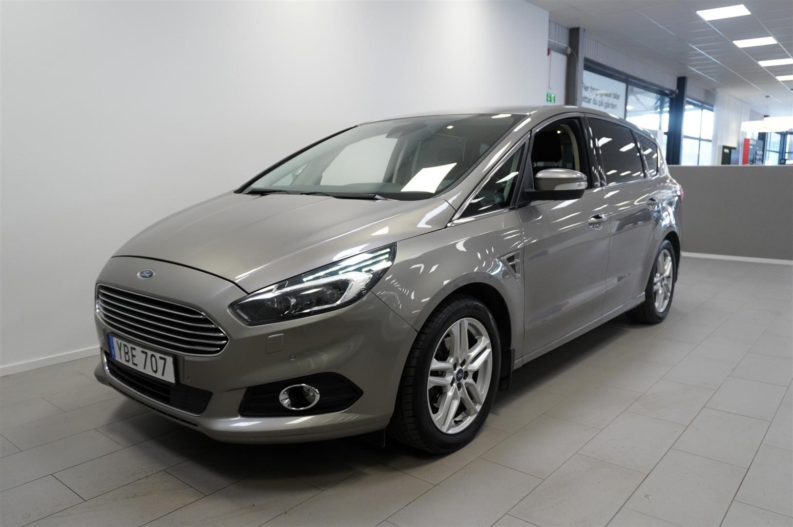 2.0 TDCi Drag Värmare 180 hk Aut 7-Sits