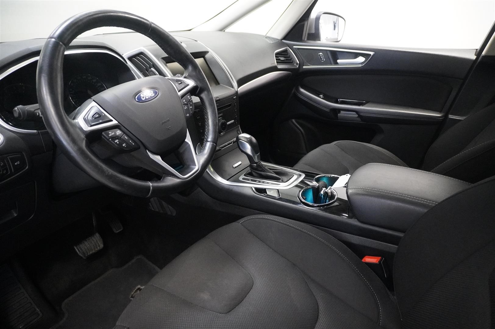 2.0 TDCi Drag Värmare 180 hk Aut 7-Sits_8