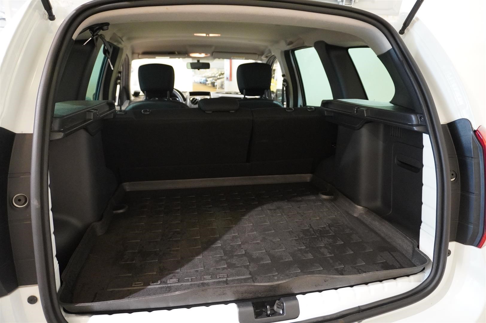 1.2 TCe 4x4 125hk Led-Ramp Och Dragkrok_8