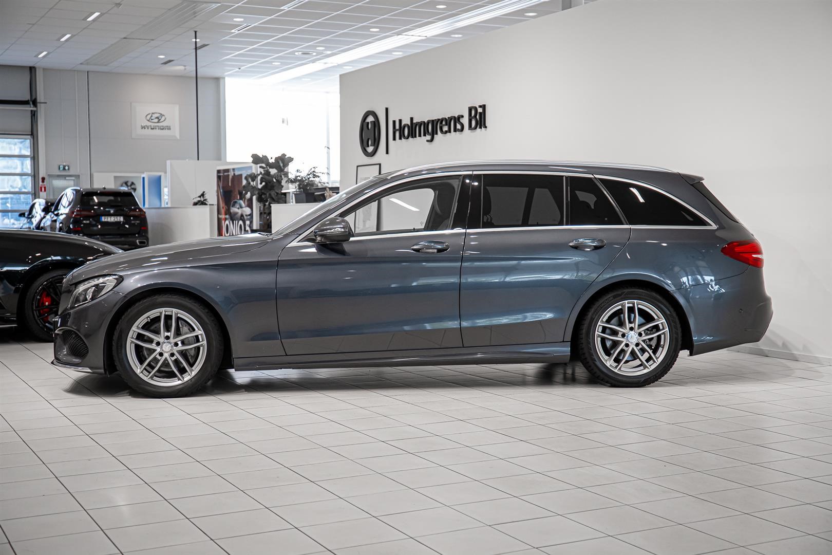 Mercedes-Benz C 220 d_2