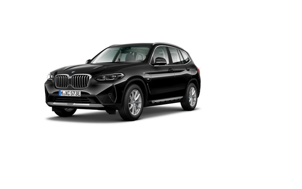 xDrive30e Cockpit Navi HiFi Kamera Rattvärme Drag_2