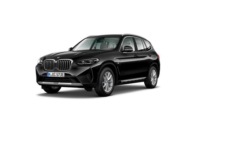 xDrive30e Cockpit Navi HiFi Kamera Rattvärme Drag_2
