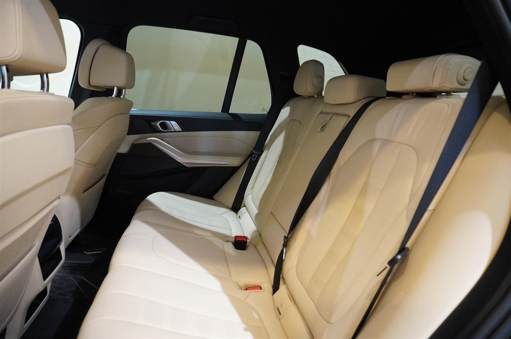 M50i BSI Komfortstol Soft-Close hk 22_8