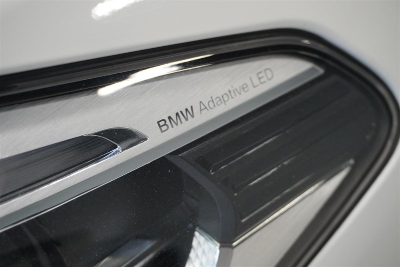 Touring M Sport Innovation Drag Pano H K HUD_7