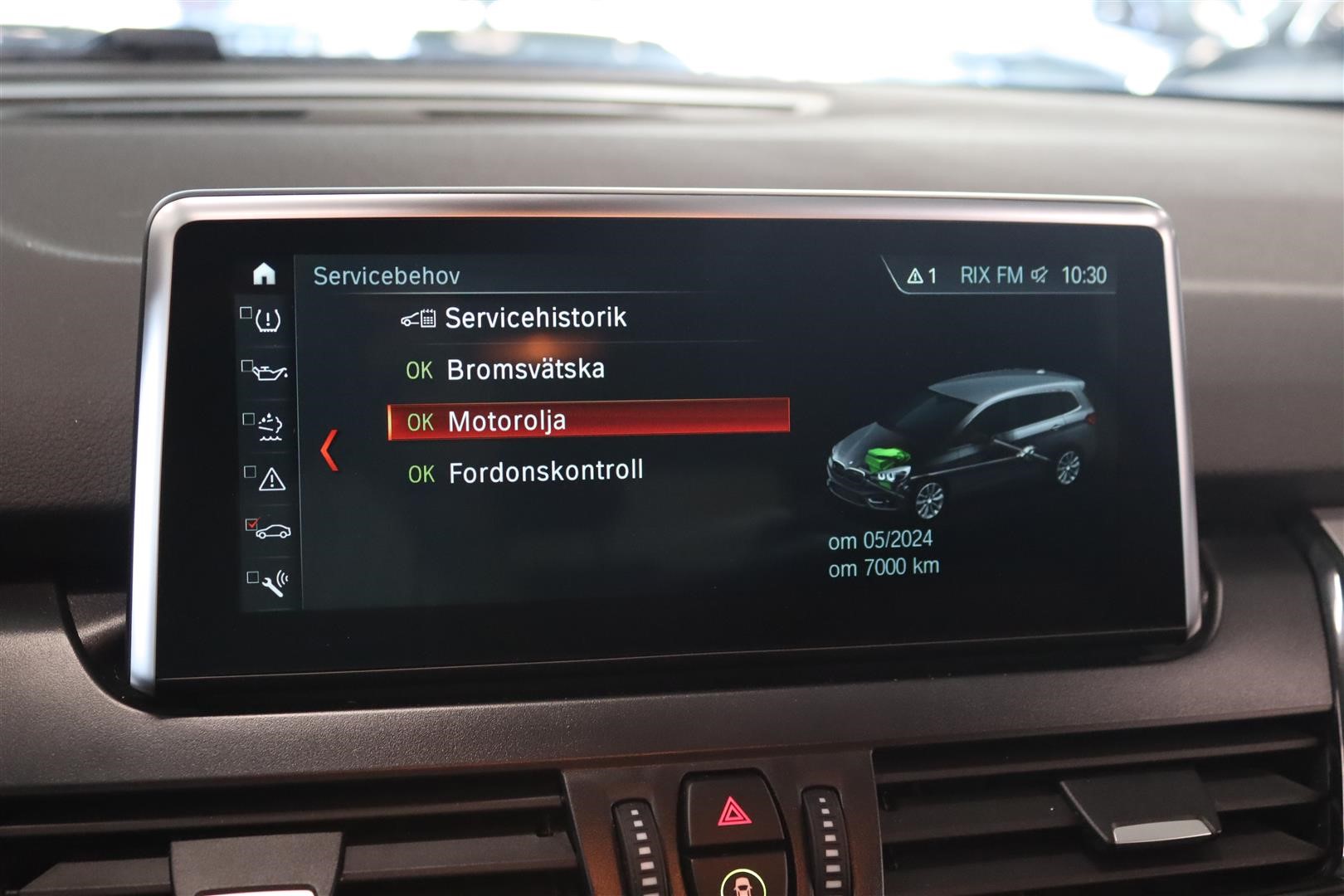 BMW 220d xDrive Gran Tourer HUD Drag Komfortöppning_18