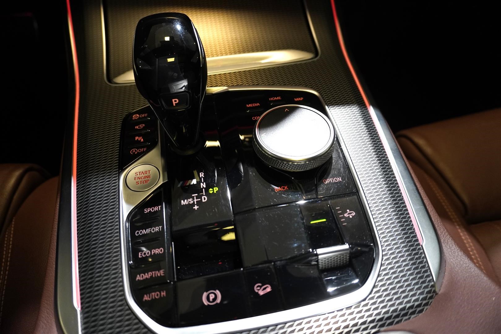 M50d Drag Laserlight Pa+ DAP H&K Glastak Sky Lounge Komfortstol Aktiv Styrning 2.99% Ränta_13