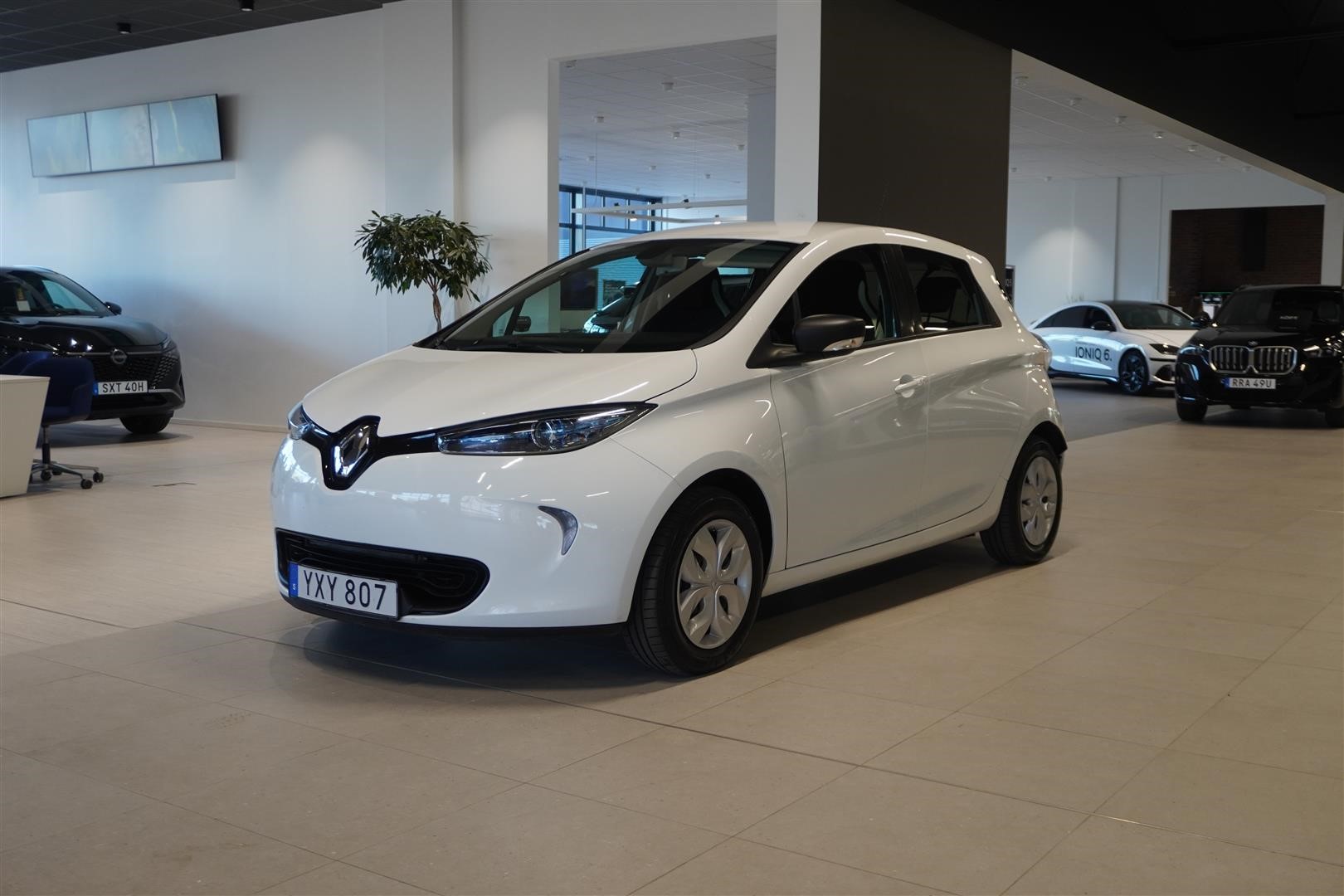 Life 41kWh Navigation