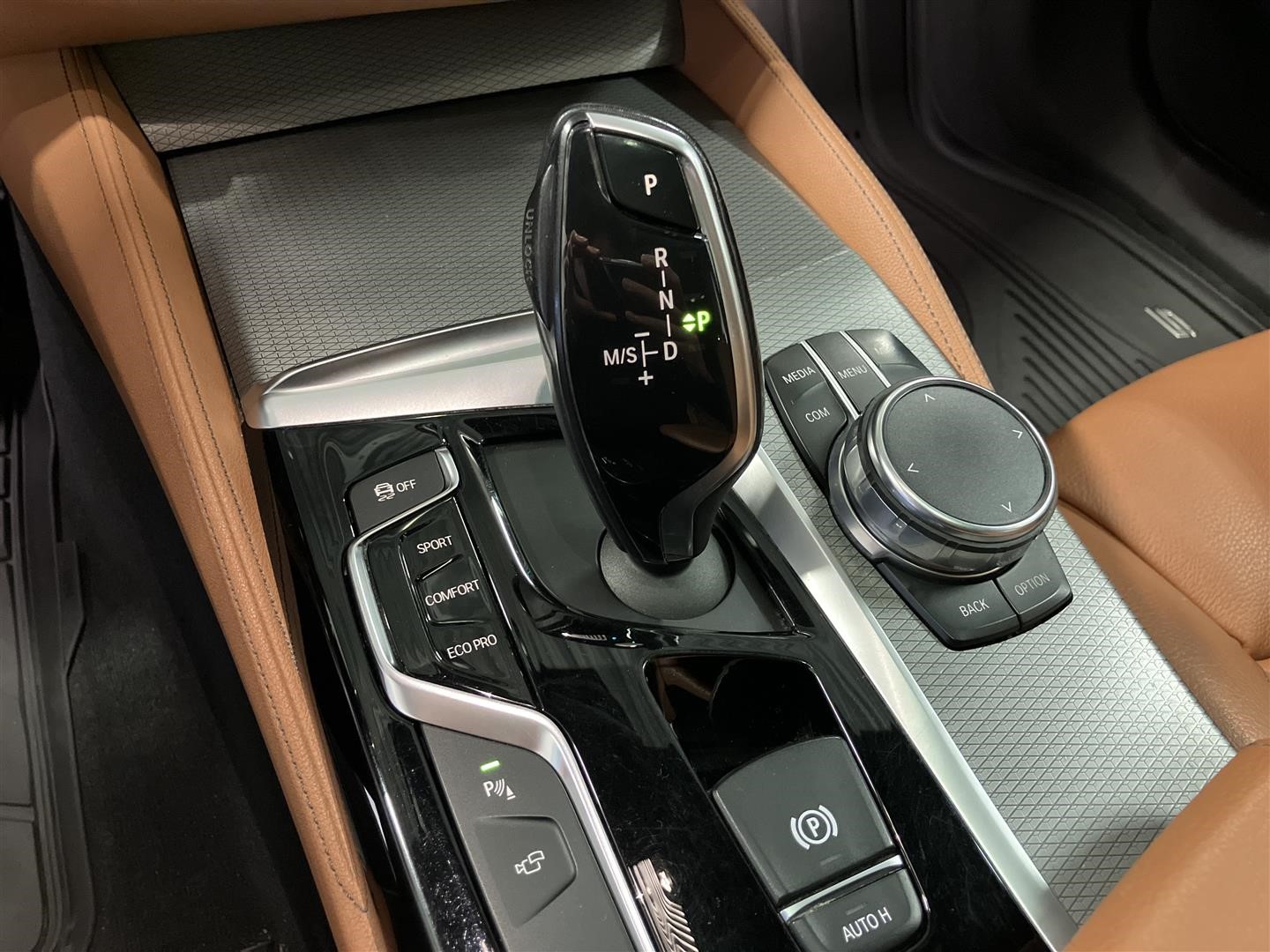 M Sport Värmare Panorama DAP Pa+ HUD hk_13