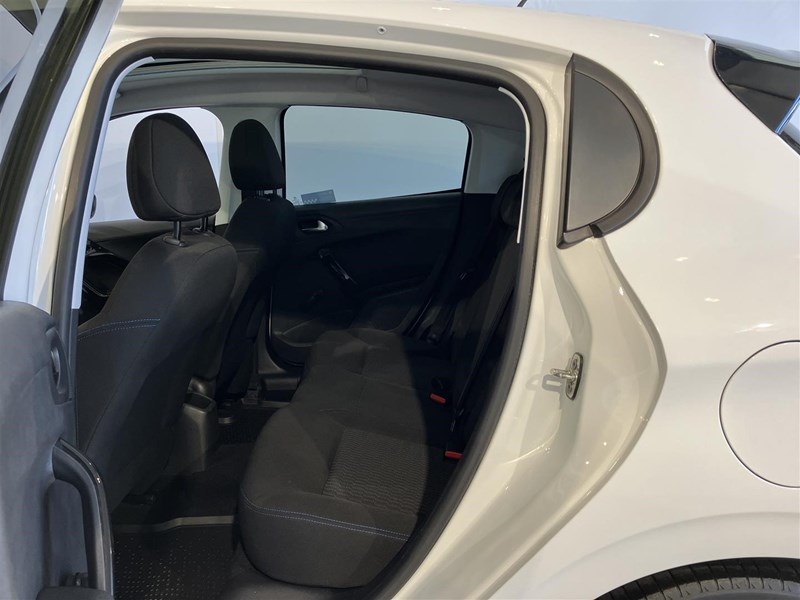 Peugeot 208 1.2 VTi Style 82hk Panorama_6