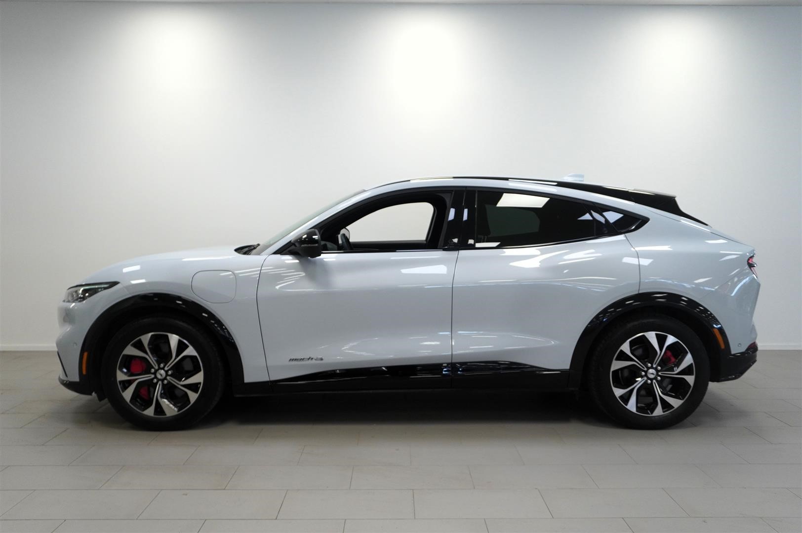 AWD Standard Range Teknikpaket_1