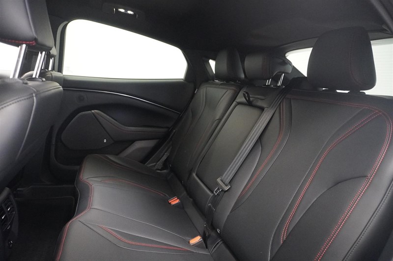 AWD Standard Range Teknikpaket_7