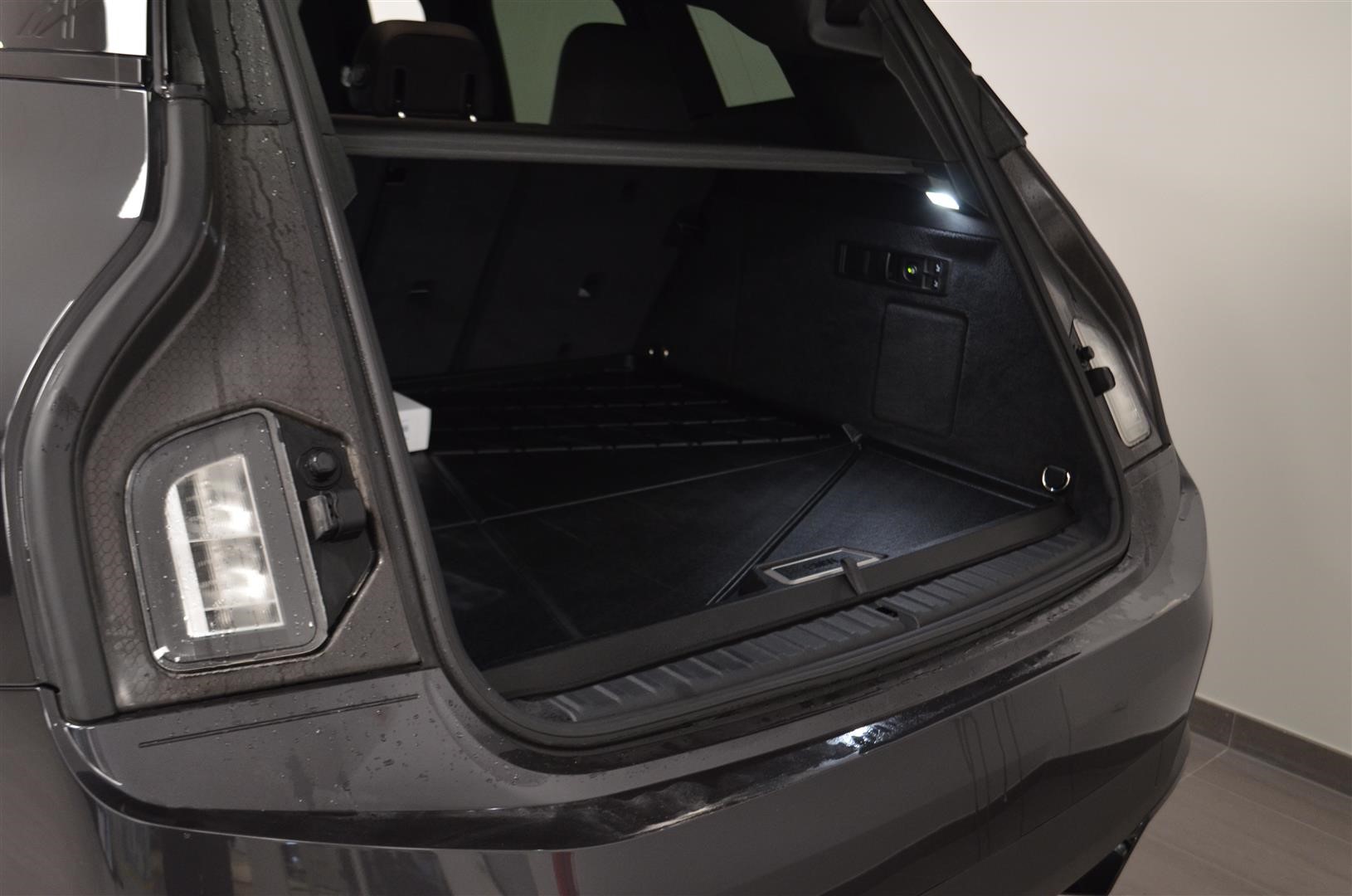 BMW iX xDrive40 Innovation Exclusive Comfort 22 hk Drag 4.95%_7