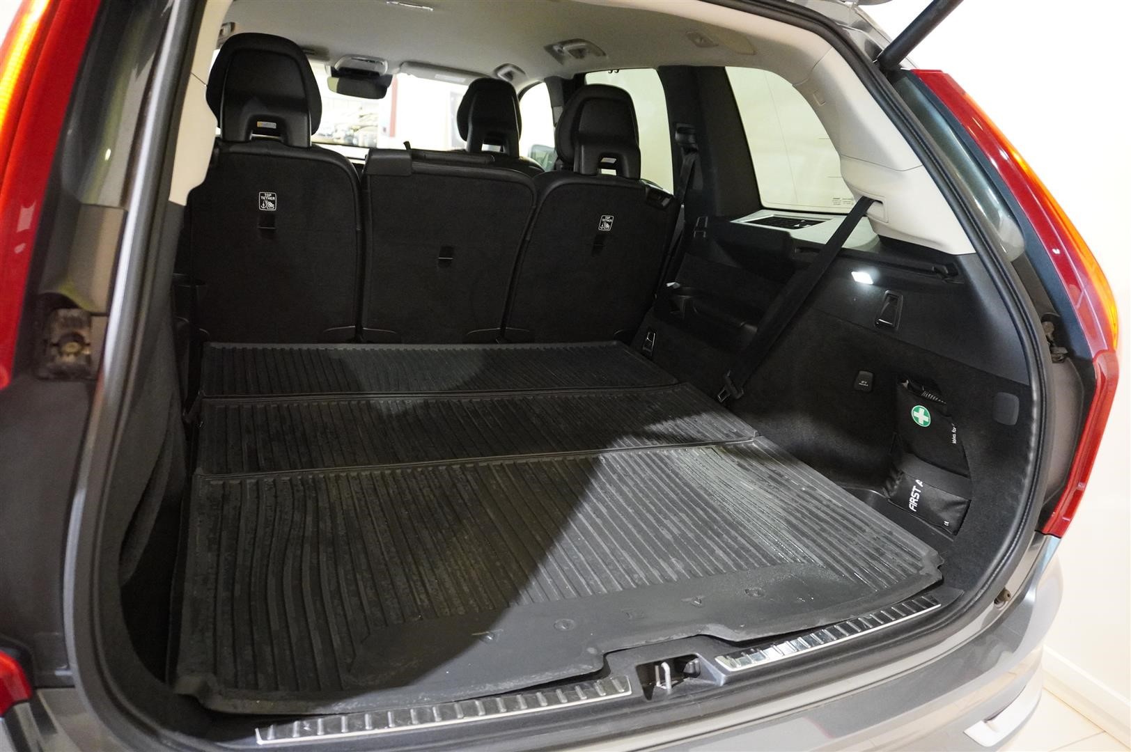 D4 AWD Geartronic Inscription 7-Sits Dragkrok Navigation_6