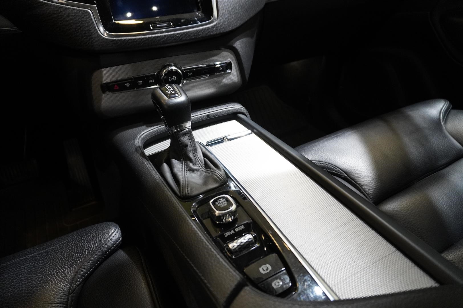 D4 AWD Geartronic Inscription 7-Sits Dragkrok Navigation_13