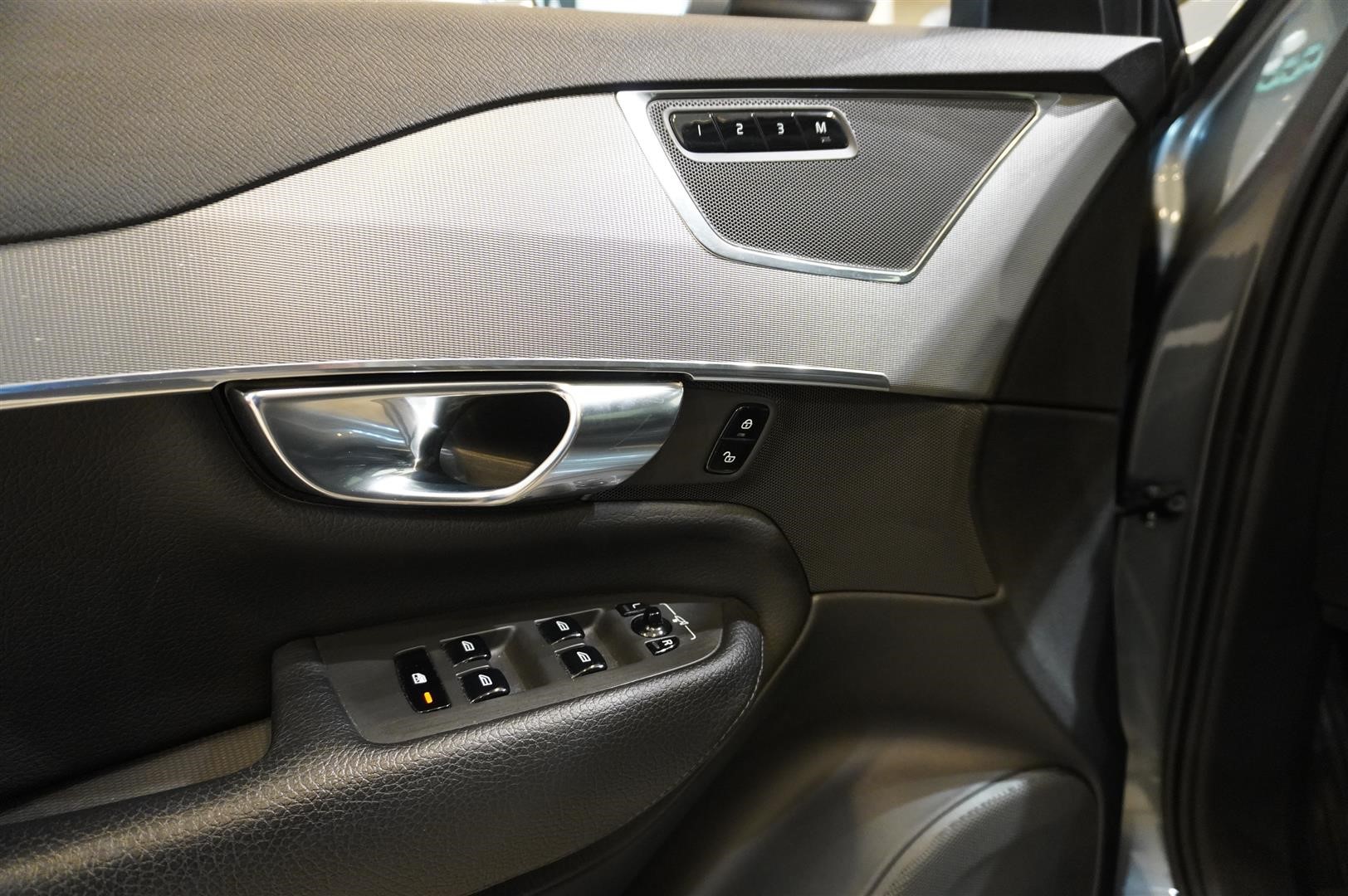 D4 AWD Geartronic Inscription 7-Sits Dragkrok Navigation_14