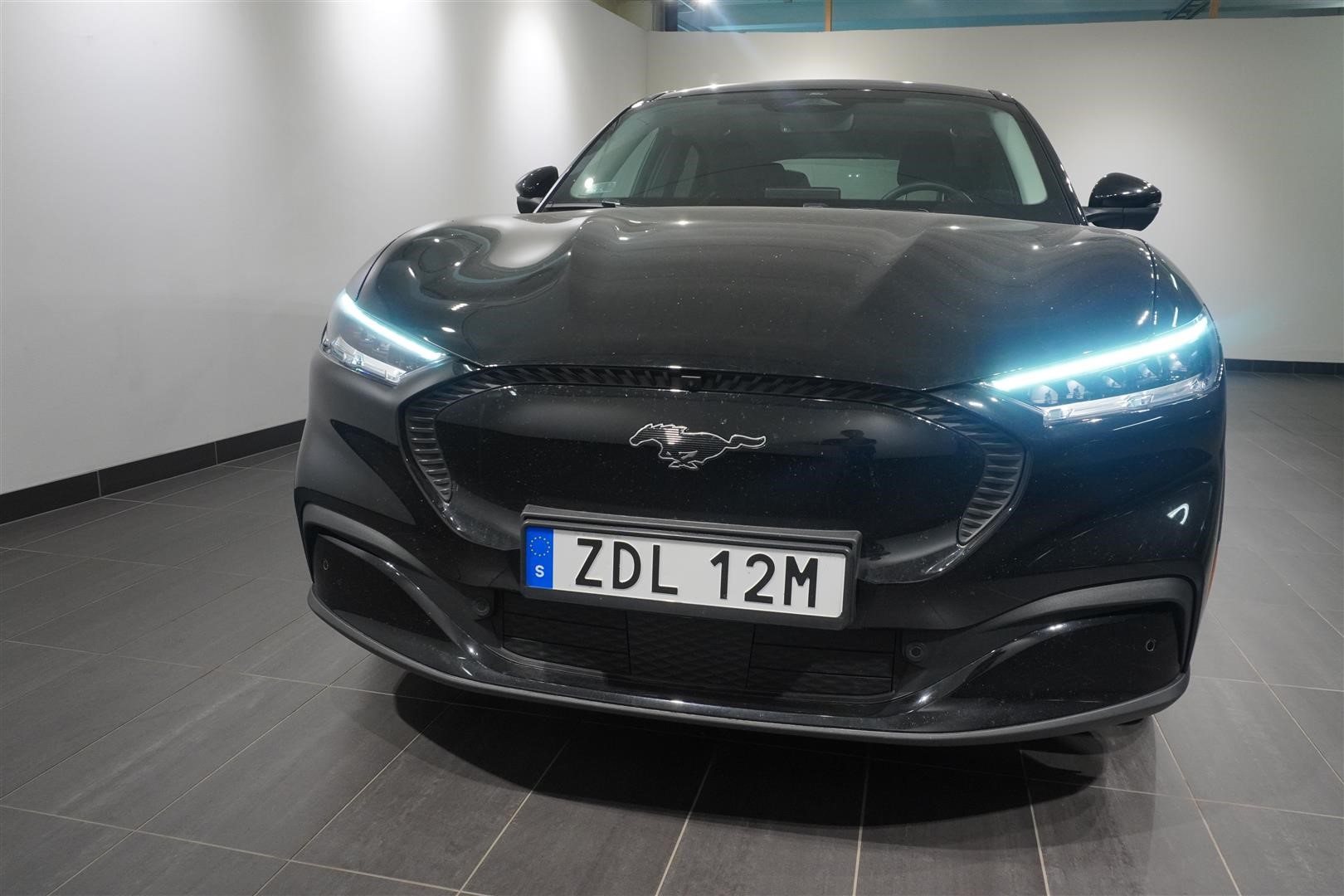 Standard Range Rwd Teknikpaket