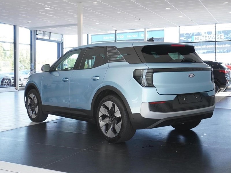 Premium AWD Long Range 340 hk_3