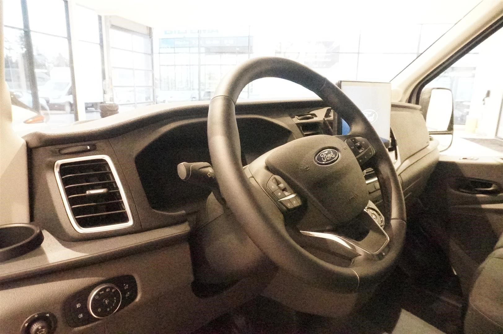 Skåp Trend 350 L3 2.0l Ecoblue 165 hk 8AT FWD_1