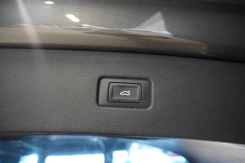 3.0 TDI Quattro 373hk Luftfjädring Bose Värmare Drag Nightvision Kamera_7
