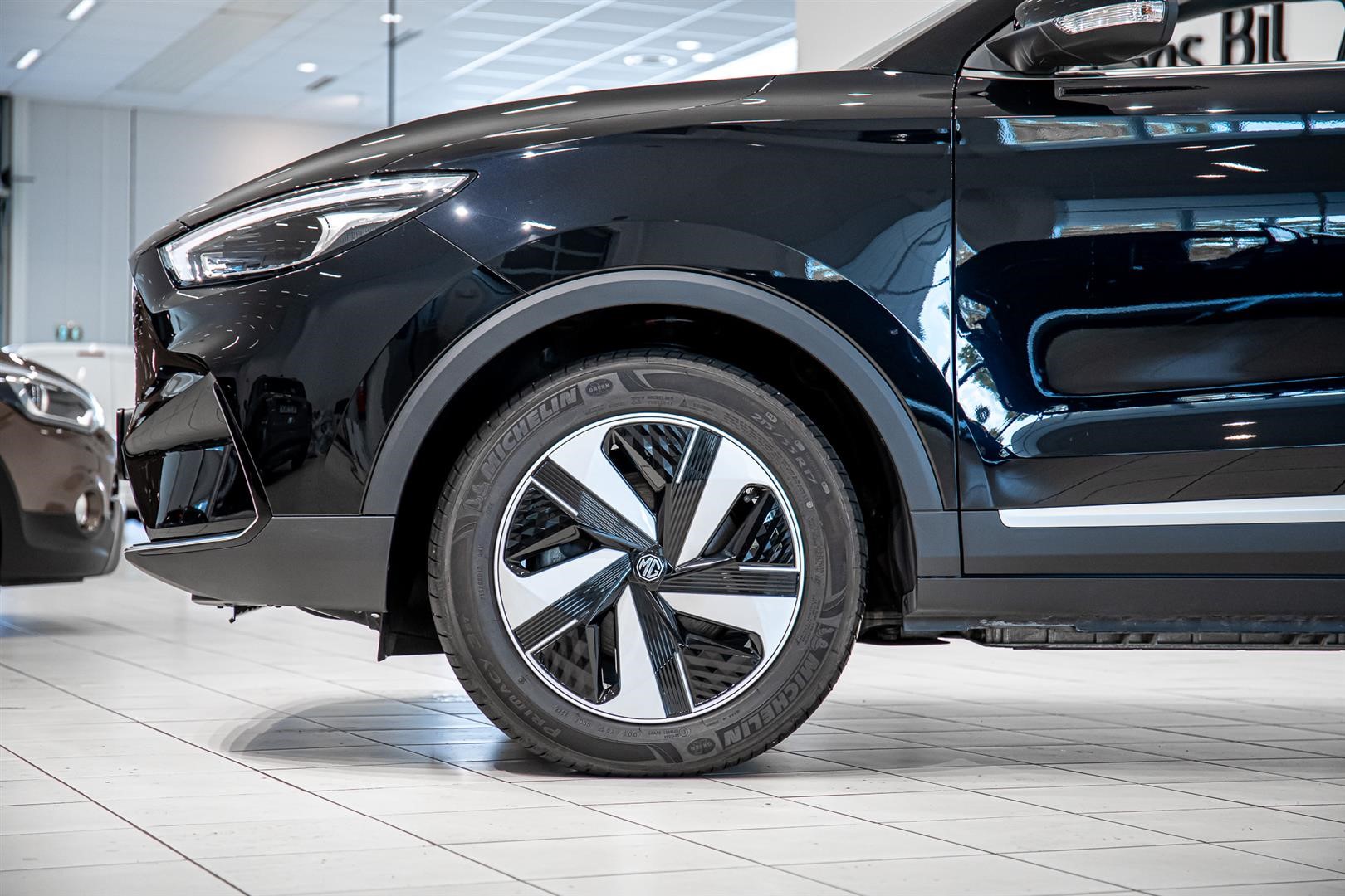 MG ZS EV Comfort 1 Fas Laddning_3