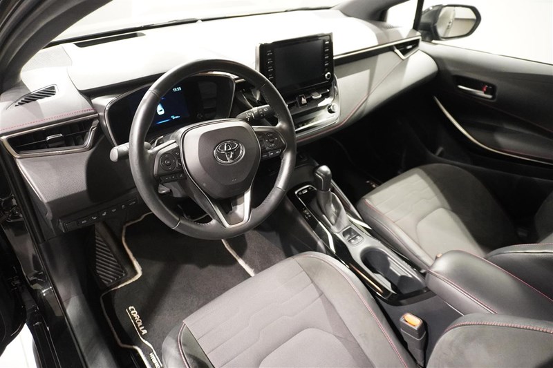 Touring Sport Hybrid E-Cvt 184hk Executive Kamera HUD_3