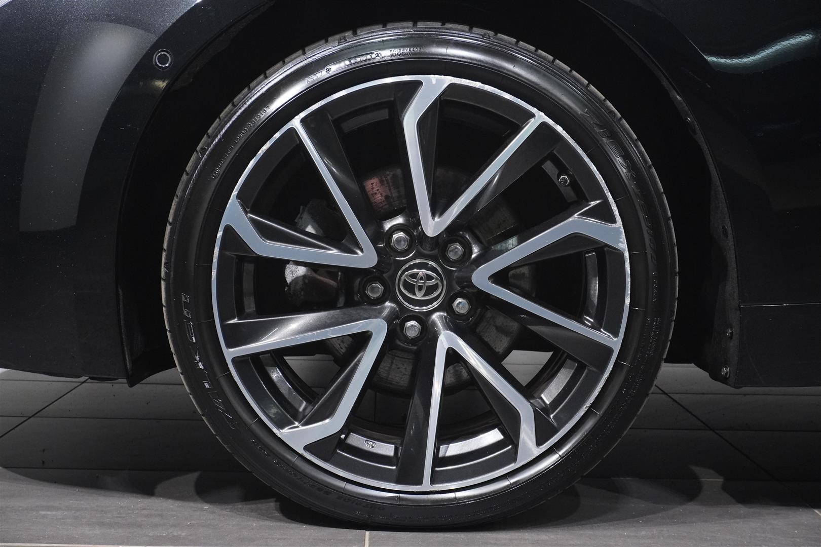 Touring Sport Hybrid E-Cvt 184hk Executive Kamera HUD_6