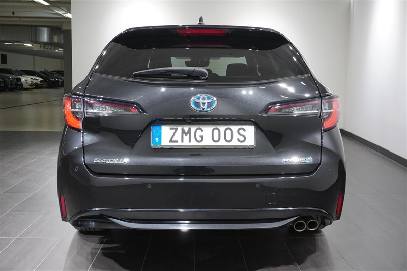 Touring Sport Hybrid E-Cvt 184hk Executive Kamera HUD_9
