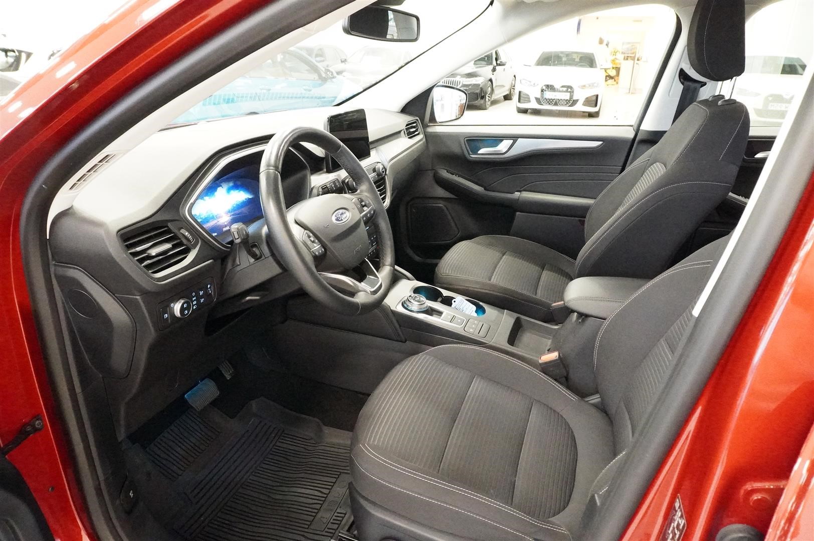 PHEV 225hk CVT Titanium Vinterpaket_3